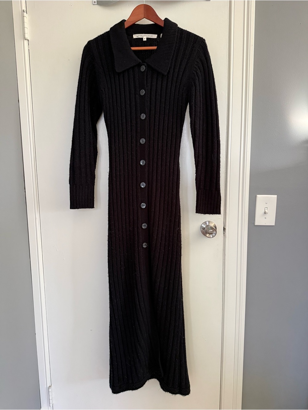 Max Studio Black Ribbed Button-Front black wool full length sweater